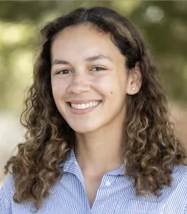 Headshot of Sophia Scanlan